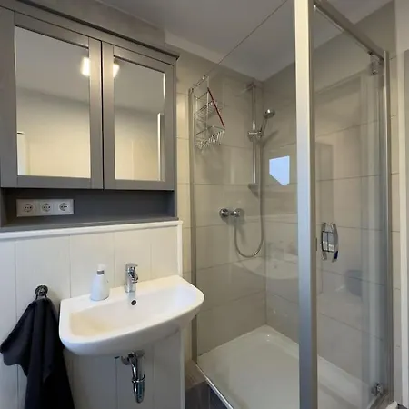 Windfang 2 In Hooksiel * Schillig